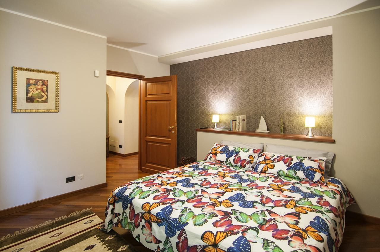 Casa Asso Di Coppe B&B Альба Экстерьер фото
