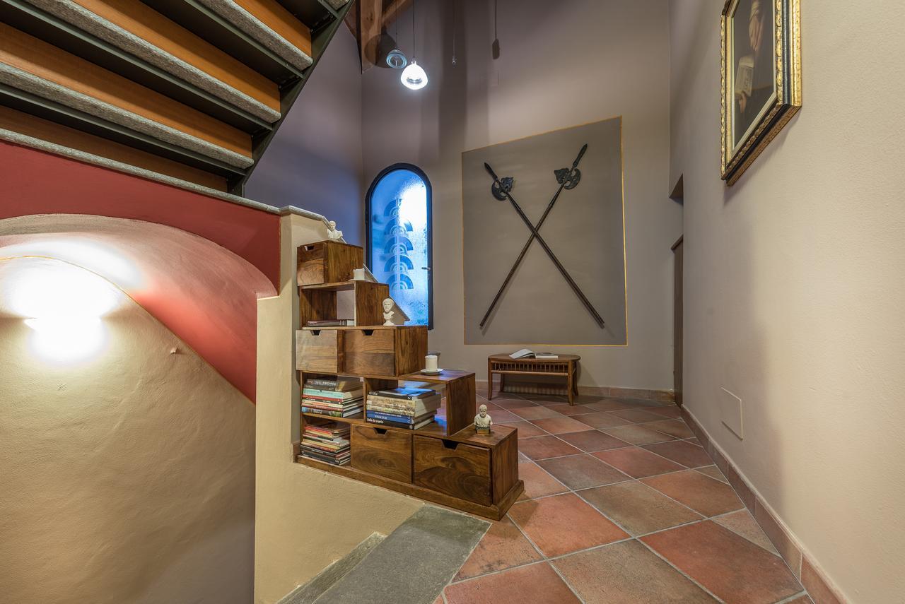 Casa Asso Di Coppe B&B Альба Экстерьер фото