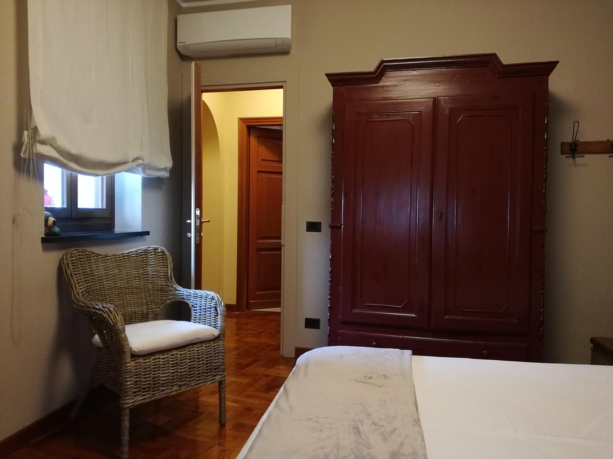 Casa Asso Di Coppe B&B Альба Экстерьер фото
